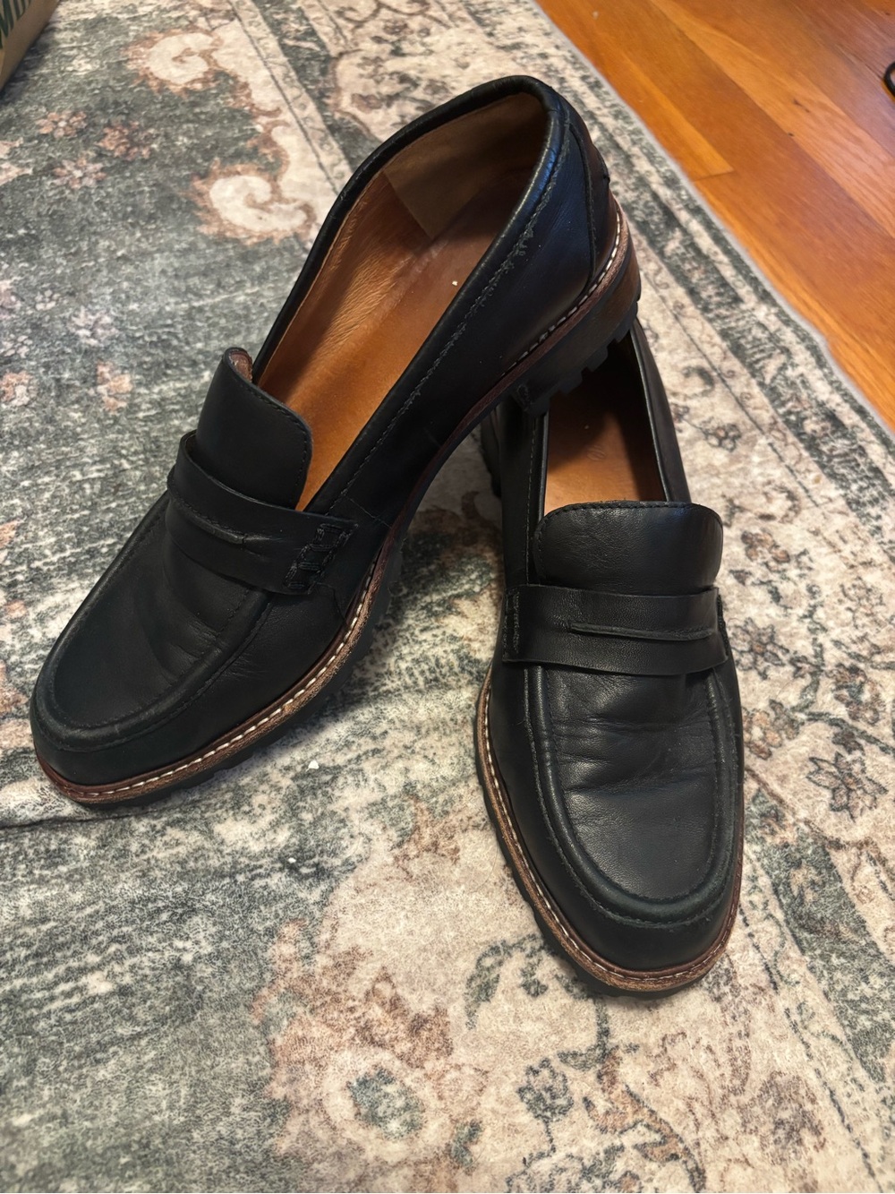 Madewell Black Leather Penny Loafers - Classic Slip-On Style